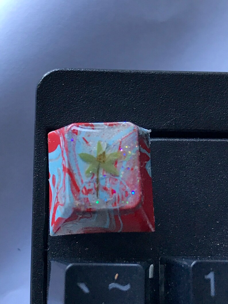 Dried-flower keycap image 2