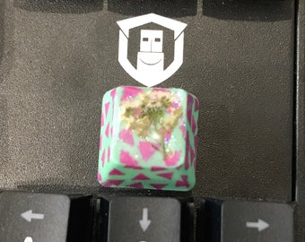 Keycap — Triangle man