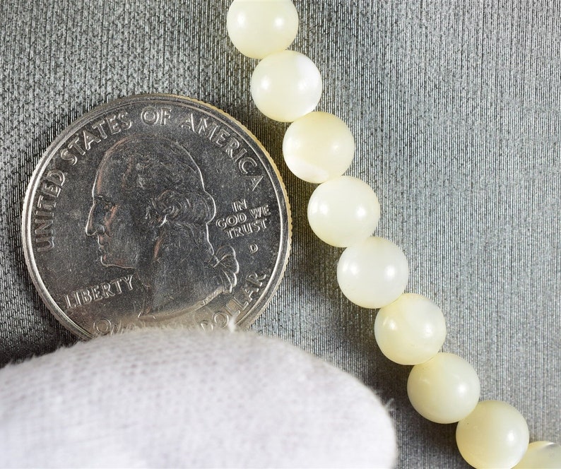 17 VintageEstate-Found Genuine White Sea Shell Beaded Necklace