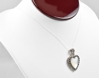 18" Sterling Silver 925 Mother of Pearl Marcasite Heart Shaped Pendant Necklace