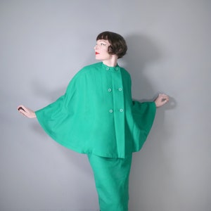 80s Bright GREEN 2 piece wool cape swing coat and matching skirt set - bright JADE green autumn suit - s-m