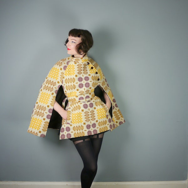 WELSH pure wool cape in yellow and brown TAPESTRY pattern - Wales Woollens / Cymru craft - 60s 70s mod cloak coat - M