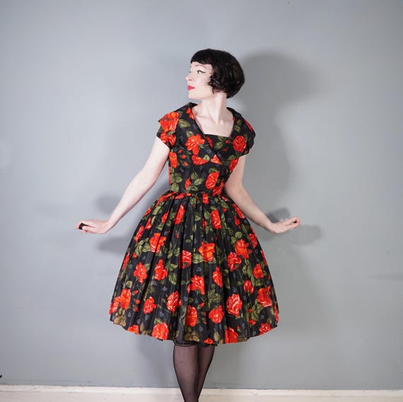 green emerald velvet dress Just A Feeling Emerald Green Floral Brocade Dress, Medium - The Mint Julep Boutique main image 1