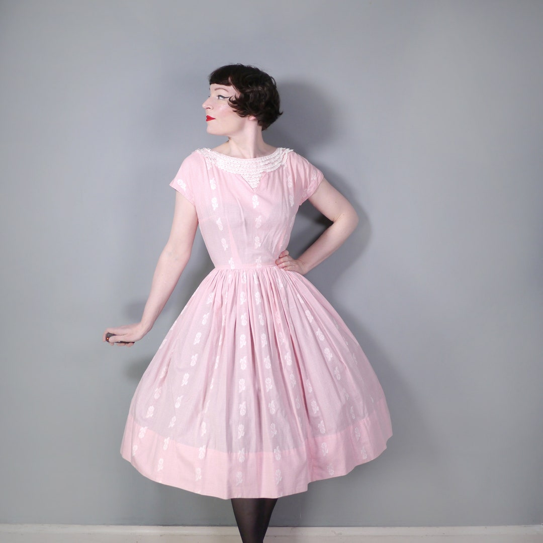 50s 1950s Nelly Don PASTEL PINK Full Skirted Dress With LACE Ruffle ...