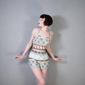 50s ROSE MARIE REID floral and novelty bird / dove print cotton romper / summer sun suit - 1950s Mid Century pinup playsuit - S-M