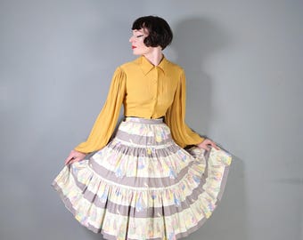 70s does 50s TIERED grey cotton skirt with VICTORIAN spectator / races scene NOVELTY print  - full swing summer skirt - 26"
