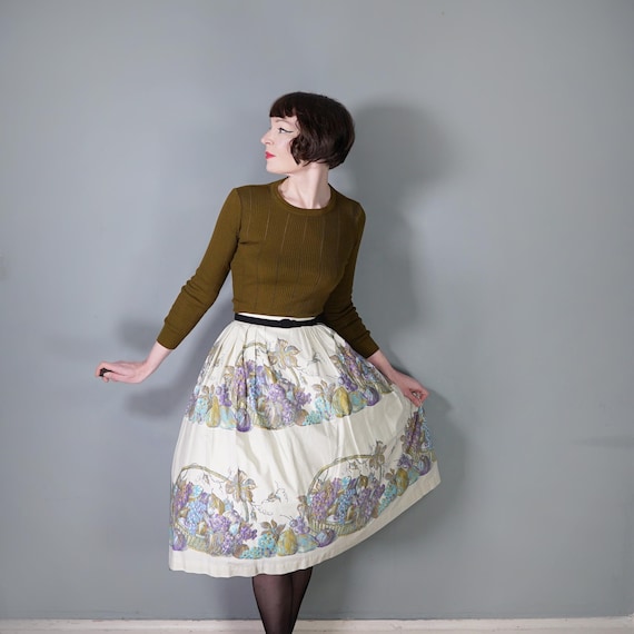 50s FRUIT BASKET full skirt - 1950s full swing cotton NOVELTY harvest skirt - 29"