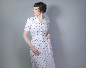 late 40s PEGGY PAGE dress in white with blue POLKA dot print - 1940s art deco / landgirl day dress - S