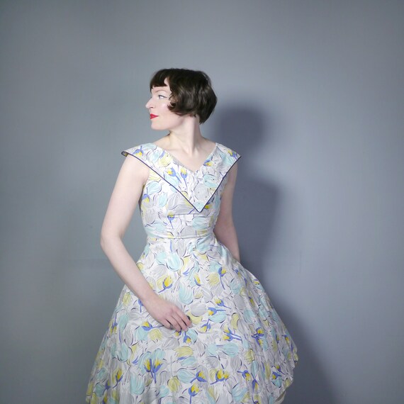 TULIP print 50s dress in white cotton with pastel