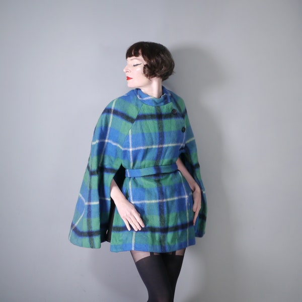 SCOTTISH Gift Shop vintage 70s wool cape in blue green Tartan / PLAID check pattern - 70s bold cloak / blanket coat - M