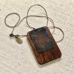 Halskette rechteckige Anhänger braun Holz Silber 925 Runde Kette Vintage beunruhigt Schmuck Weihnachtsgeschenk