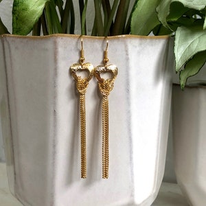 Heart Earrings Gold Tassel Dangly Chains Vintage Earrings Wire Statement Jewelry image 4