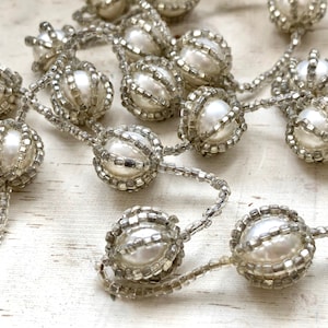 Pearl Beaded Necklace Cream Beige Plastic Faux Pearls Silver Seed Beads Vintage Necklace Jewelry