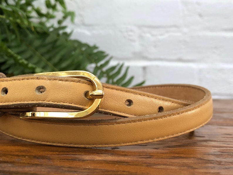 Skinny Belt Tan Leather Belt Vintage Distressed Women/'s size Large