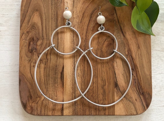 Big Earrings Silver Wire Hoops Circle Earrings Vi… - image 1