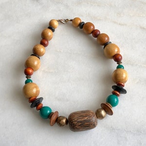Wood Bead Necklace Brown Beige Green Gold Beads Small Collar Vintage Jewelry