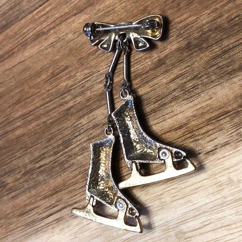 Ice Skating Rhinestone Pin Silver Tone Metal Brooch Bow Vintage Distressed Jewelry Small Label Pin Christmas