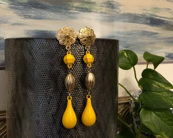 Yellow Dangly Earrings Teardrop Beads Gold Metal Earrings Stud Post Earrings Vintage Distressed Costume Jewelry