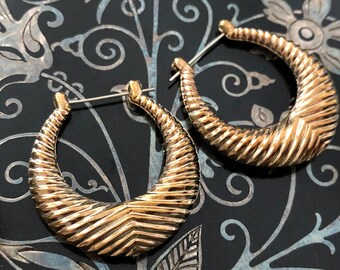 Gold Earrings Textured Gold Tone Metal Vintage Distressed Dangly Earrings Costume Jewelry