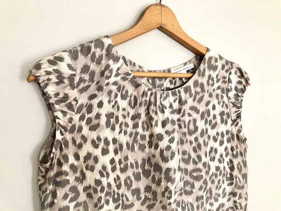 Leopard Shirt Silk Blouse Cap Sleeve Vintage Bana… - image 1