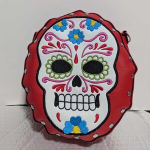 Patrón de bordado para bolso con remaches de versión GRANDE con calavera de azúcar