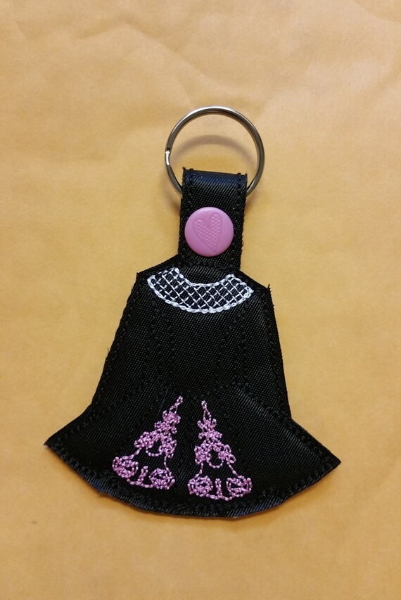 Irish dance dress Celtic knot style snap tab keychain digital pattern In the hoop machine embroidery design embroidery machine files