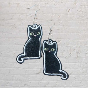 Cat  ith machine embroidery machine design embroidery  files