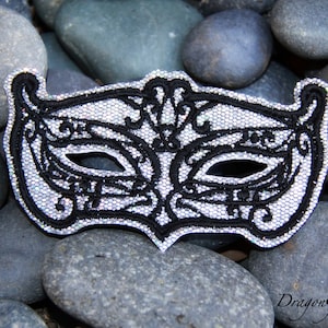 Masquerade halloween mask in the hoop machine embroidery design ith embroidery machine files image 3