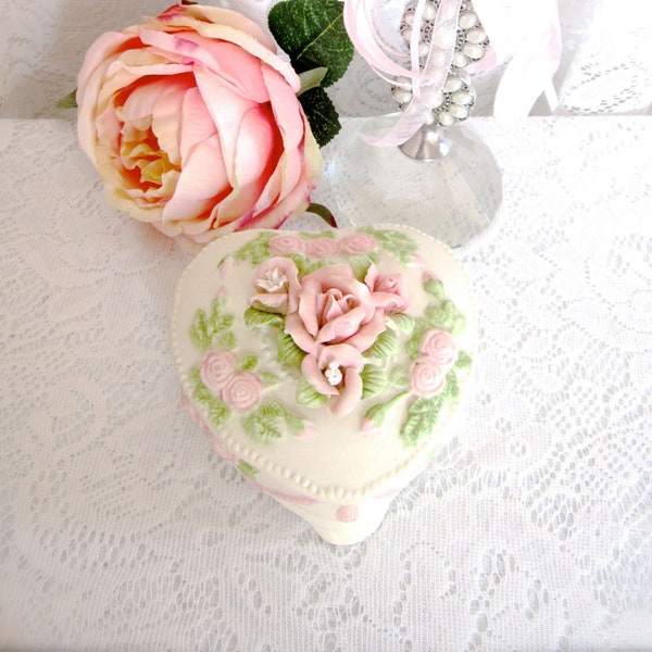 Vintage Heart Shaped Jewelry Box, Ceramic Heart Shape Trinket Box with Roses, Romantic Pink Flower Jewellery /Trinket box, Gift for Her