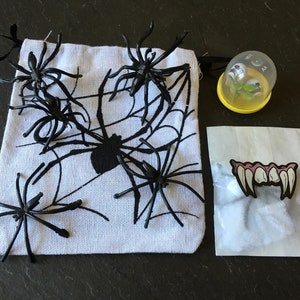 6 creepy silly spider starter kit DIY crystal skull black spider rings cotton web SpiderMan jewelry Horror Movie party decor activity craft image 2