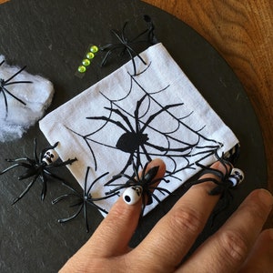 6 creepy silly spider starter kit DIY crystal skull black spider rings cotton web SpiderMan jewelry Horror Movie party decor activity craft image 3