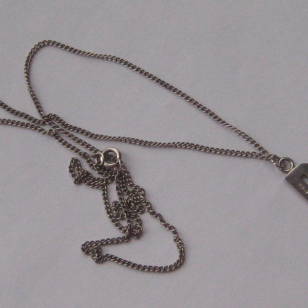 Modernist H/M silver pendant necklace