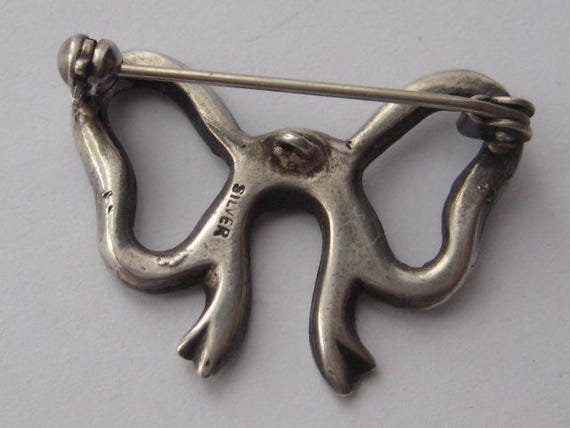 Broche Ancienne Style Art Déco En Argent Avec Marcassite Et Monogramme - Pièce Vintage à Porter Ou Collectionner