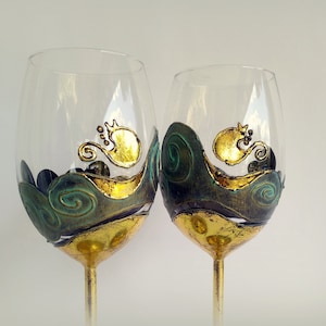 White Wine Glasses, Crystal Wedding, 15th Anniversary Unique Gift, Golden Bird Hand painted Glasses, Crystal Glasses, Personalized, Set of 2