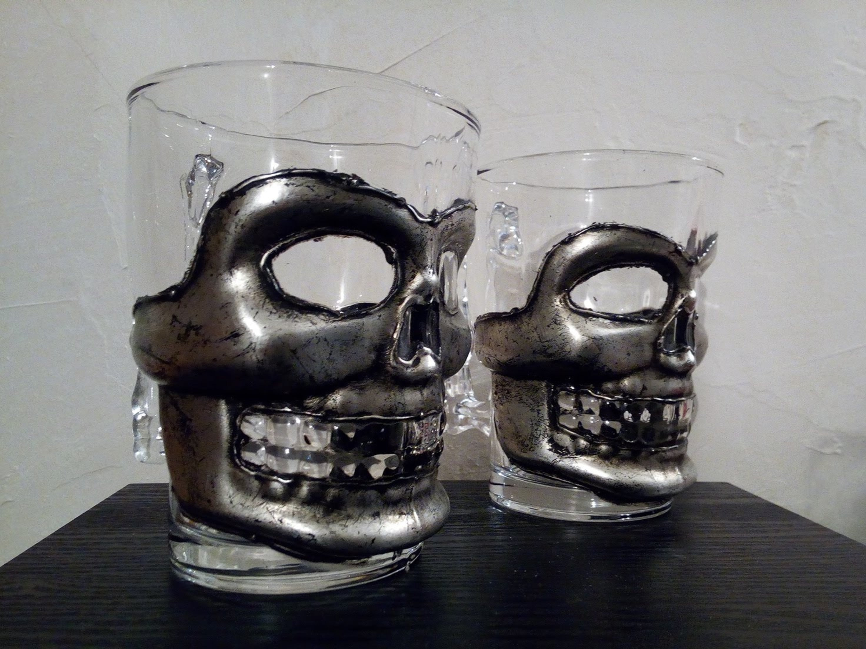 Silver Skull Beer Mugs, Set of 2, Glass Mugs Gift for Beer Lovers, Homemade Beer Mugs, Beer Fest Mugs, Handpainted