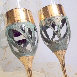 Wedding Glasses Vintage Style, Personalized Champagne Flutes, Antique Style Handpainted Glasses, Toasting Flutes,Set of 2