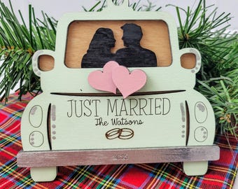 Vintage Wedding Car Ornament