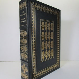 THE CAMERON, Giovanni Boccaccio, COLLECTIBLE 1981 Franklin Library 1st Edition thus/1st Printing, Near Fine Illustrated Hardcover