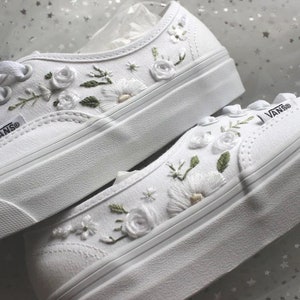 Vans con rose rosse sale