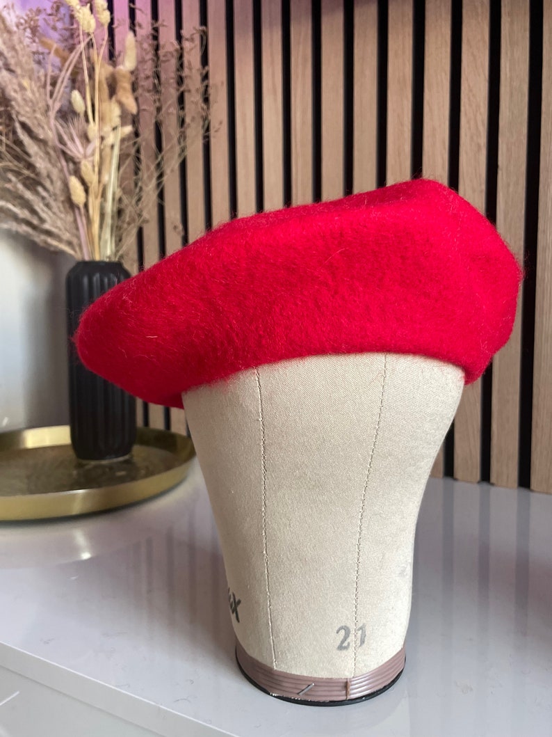Bright Red Wool Beret Thick and Warm French Style Hat for Winter, thick wool with woolmark image 1
