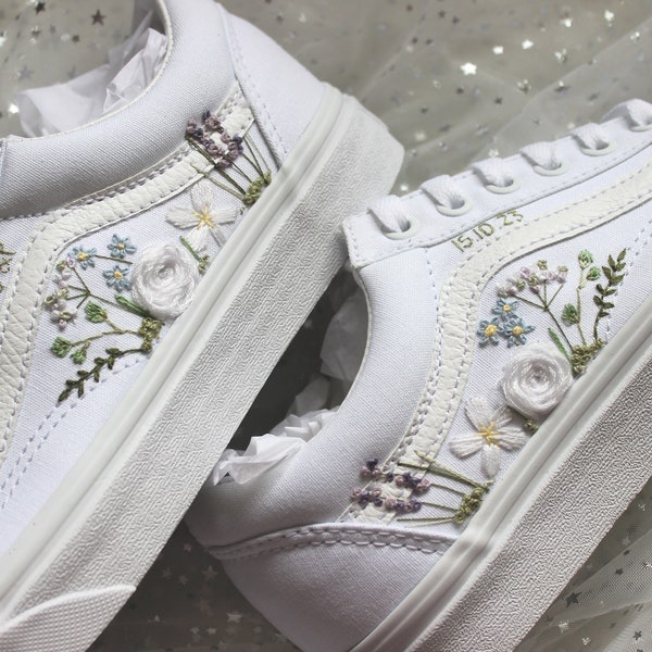 custom bridal wedding sneakers, white wildflower custom wedding shoes, hand embroidered vans, white wedding converse || custom colours