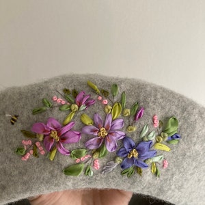 Real wool beret, cottage core style bere, real silk, 100% wool beret with silk, vintage style embroidery | choose design and beret colour