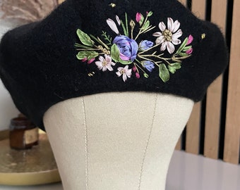 hand embroidered flower beret, thick wool mark beret, french vintage style beret, silk ribbon flower beret, ready to ship beret in black