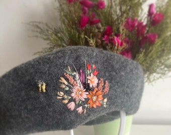 Flower wool beret, flower bouquet hat, wool beret, winter thick beret, hand embroidered beret, silk ribbon beret || choose beret colour
