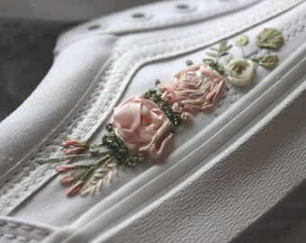 Vans with shop pink roses