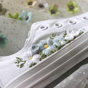 Custom Converse Wedding Shoes, Bridal Converse, Personalized Bride Sneakers, Custom Wedding Shoes, Bride Gift