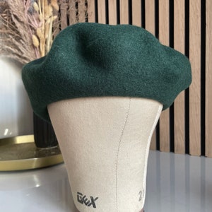 dark bottle green beret,  premium wool beret, thick plain beret, French style beret, real wool hat, bottle green beret