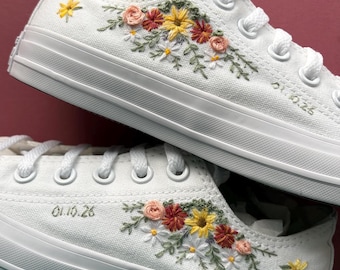Zapatillas de novia bordadas a mano, zapatos de boda florales
