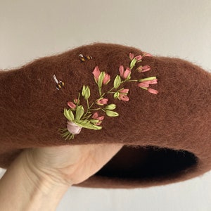 Hand embroidered floral beret, 100% wool beret with silk embroidery, vintage style embroidery, dusty rose pink design | choose beret colour