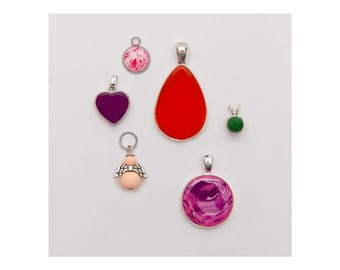 Flower Petal Necklace Pendant – Handmade Keepsake from Your Flowers
